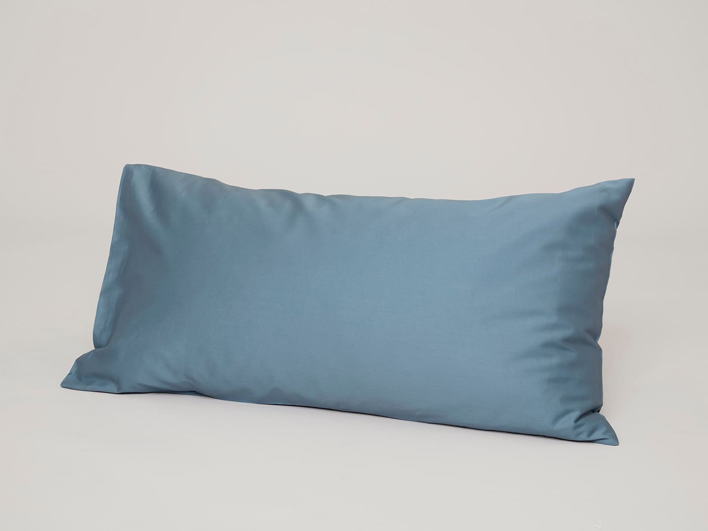 Örngott Fond - North Sea Blue - 50x90 cm i gruppen Sängkläder / Örngott hos A L V A (1056)