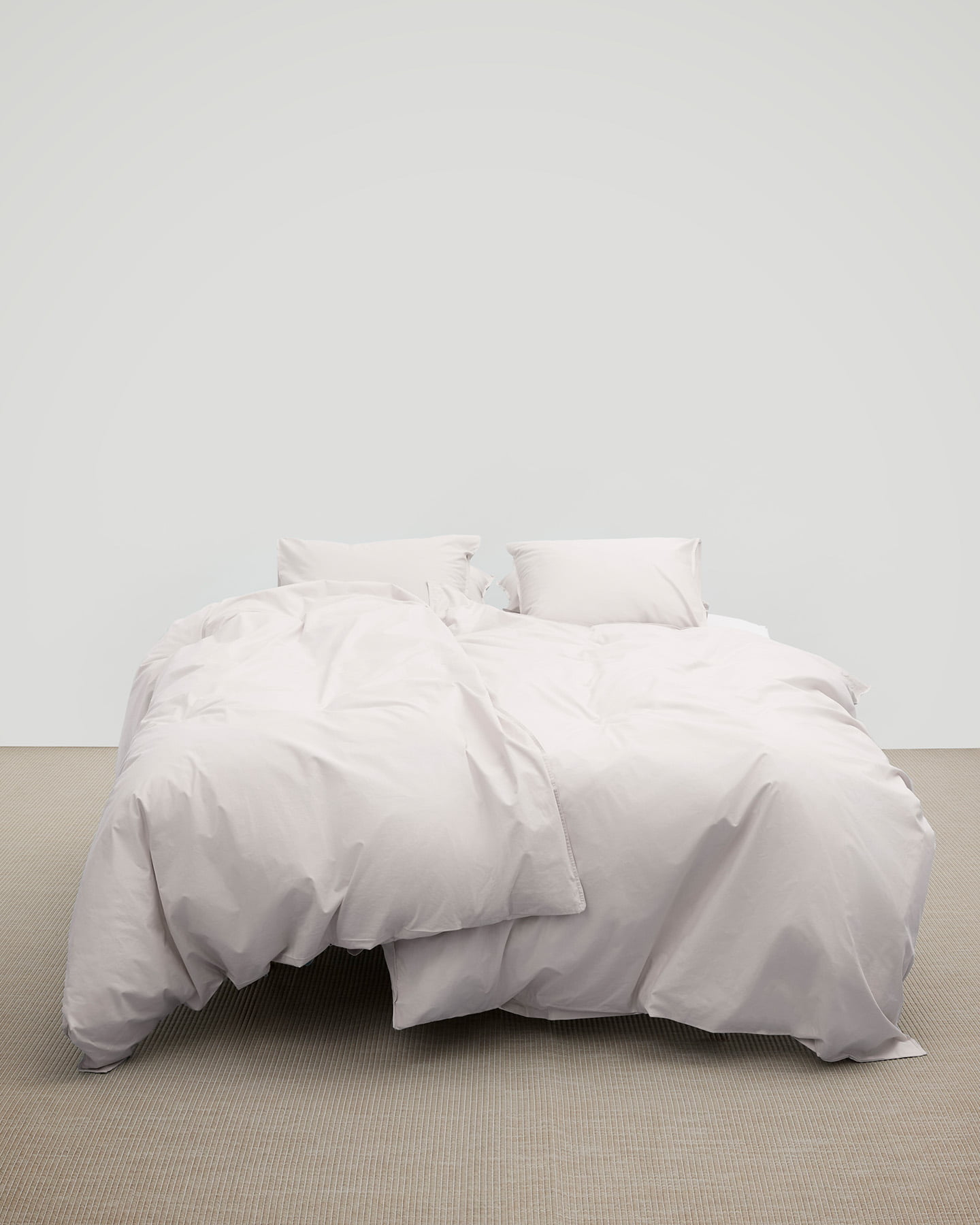 Påslakanset Nejd Percale - Pearl Grey i gruppen Sängkläder / Påslakan hos A L V A (1141)