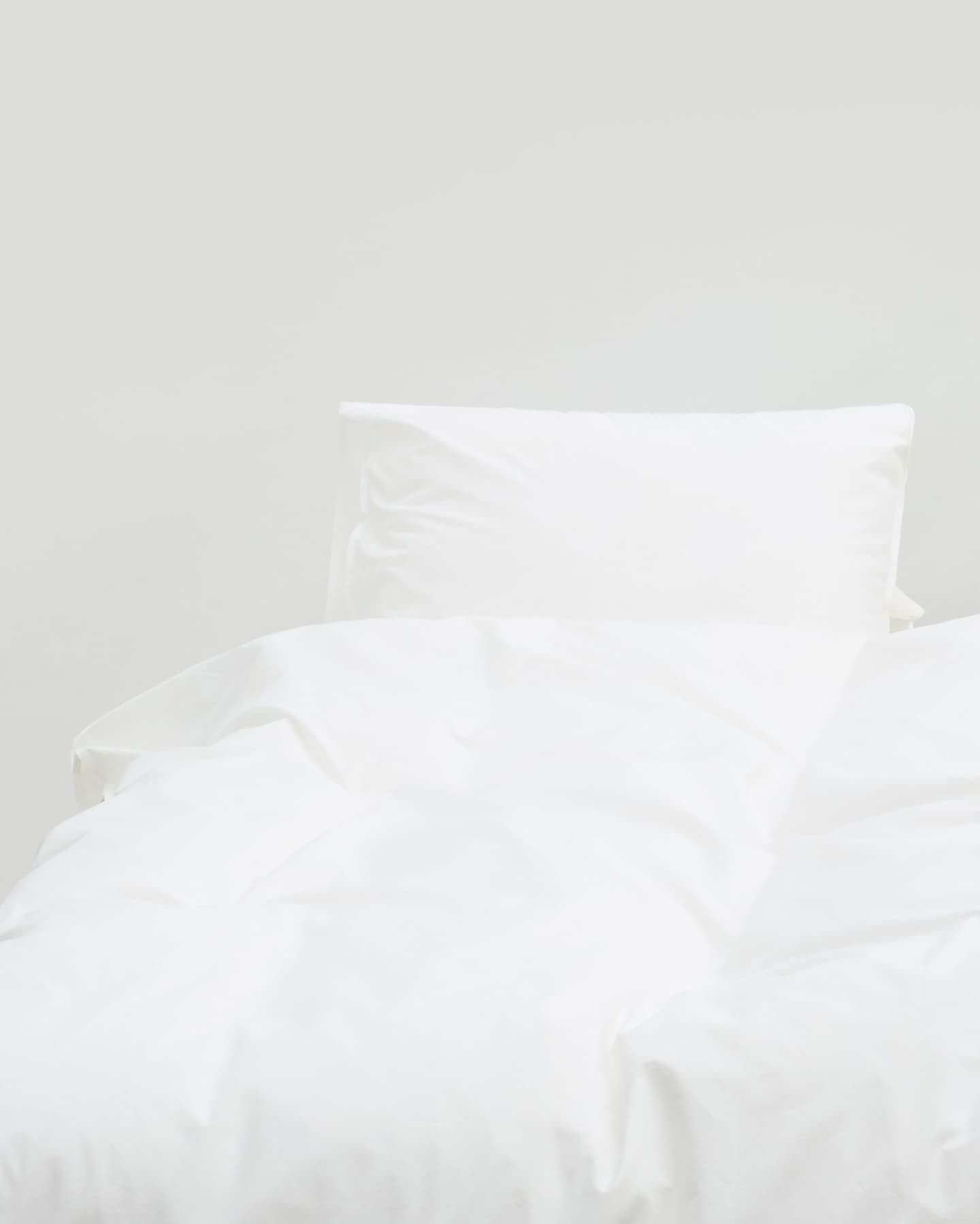 Örngott Nejd Percale - Cloud White i gruppen Sängkläder / Örngott hos A L V A (1210)