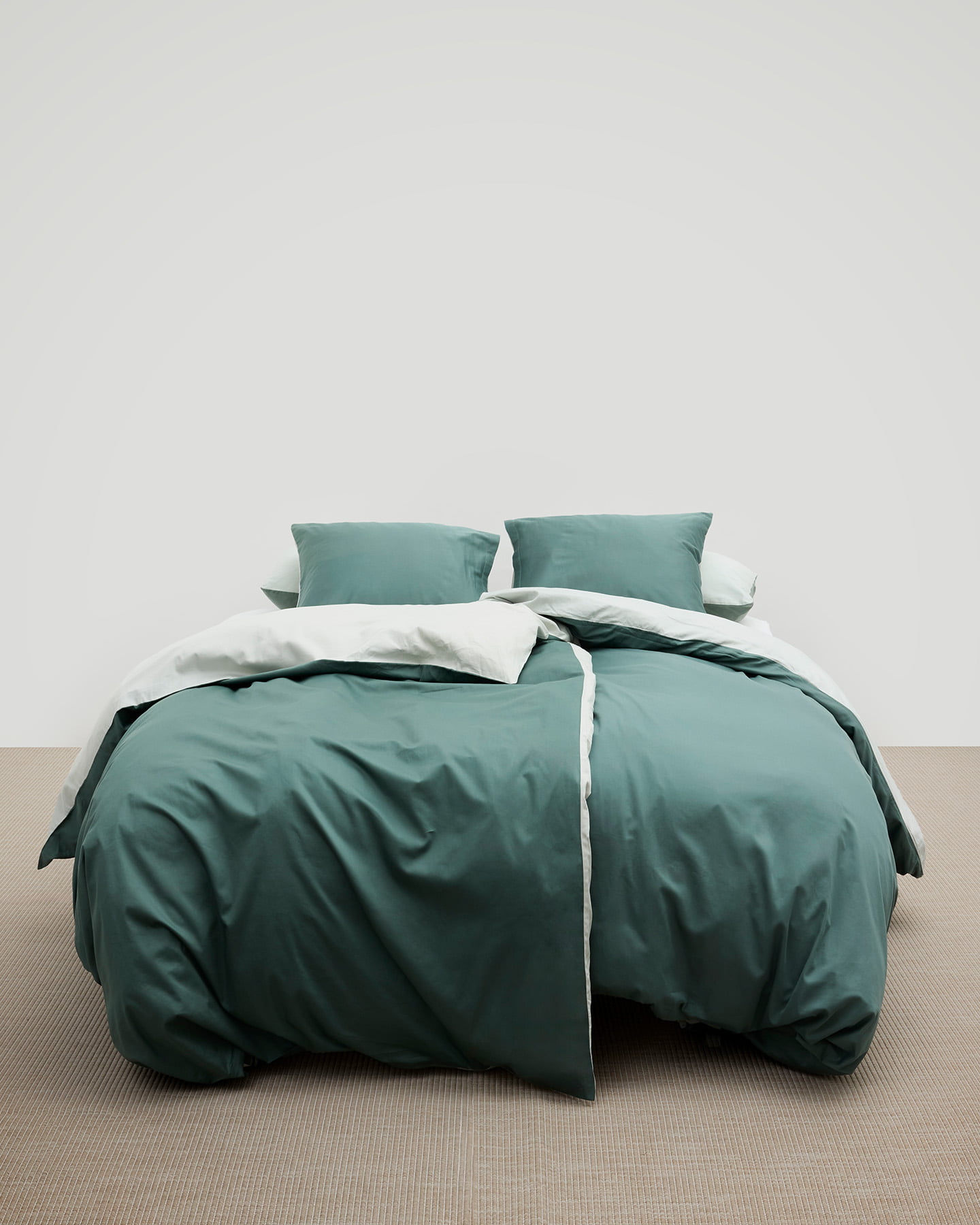 Påslakanset Tvenne - Washed Bottle Green / Misty Green i gruppen Sängkläder / Påslakan hos A L V A (1214)
