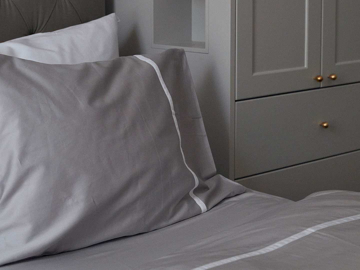 Dra-på-lakan Lind - Concrete Grey