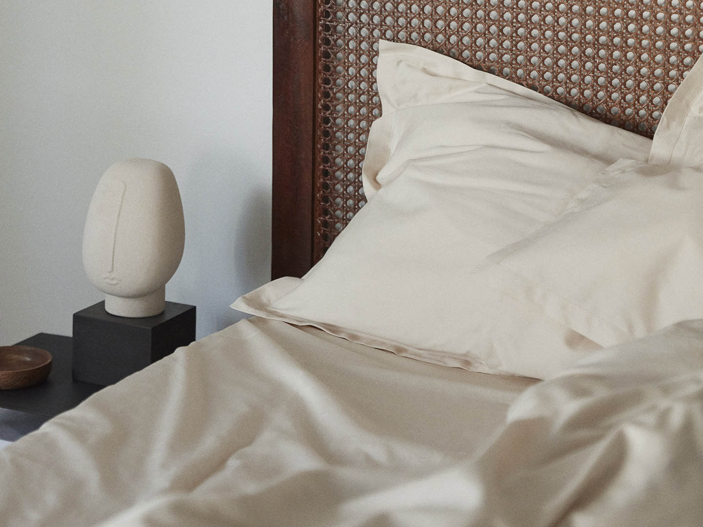 Dra-på-lakan Lind - Raw Cotton