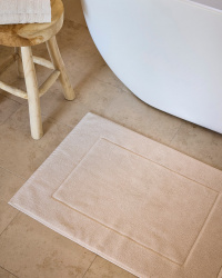 Badrumsmatta Essens - Seashell Beige Badrumsmatta Essens - Seashell Beige