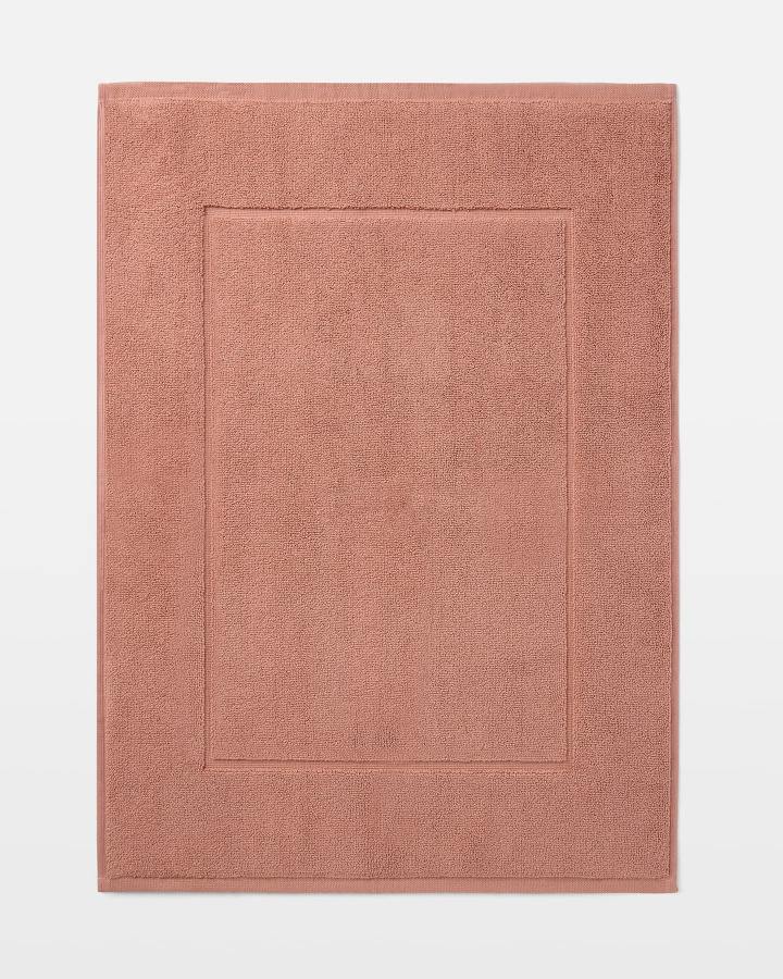 Badrumsmatta Essens - Pink Terracotta i gruppen Badrum / Badrumsmattor hos A L V A (1205)