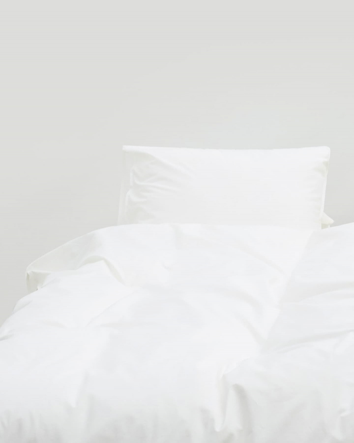 Örngott Nejd Percale - Cloud White i gruppen Sängkläder / Örngott hos A L V A (1210)