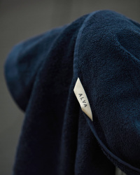 Handduk Essens - Midnight Blue Handduk Essens - Midnight Blue