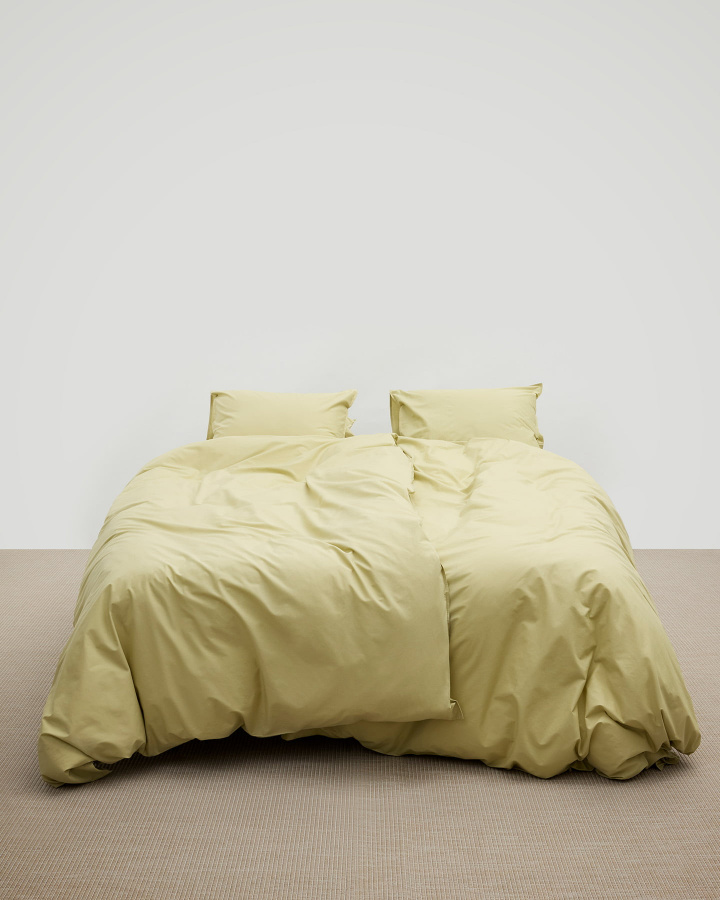 Påslakanset Nejd Percale - Meadow Green i gruppen Sängkläder / Påslakan hos A L V A (1268)