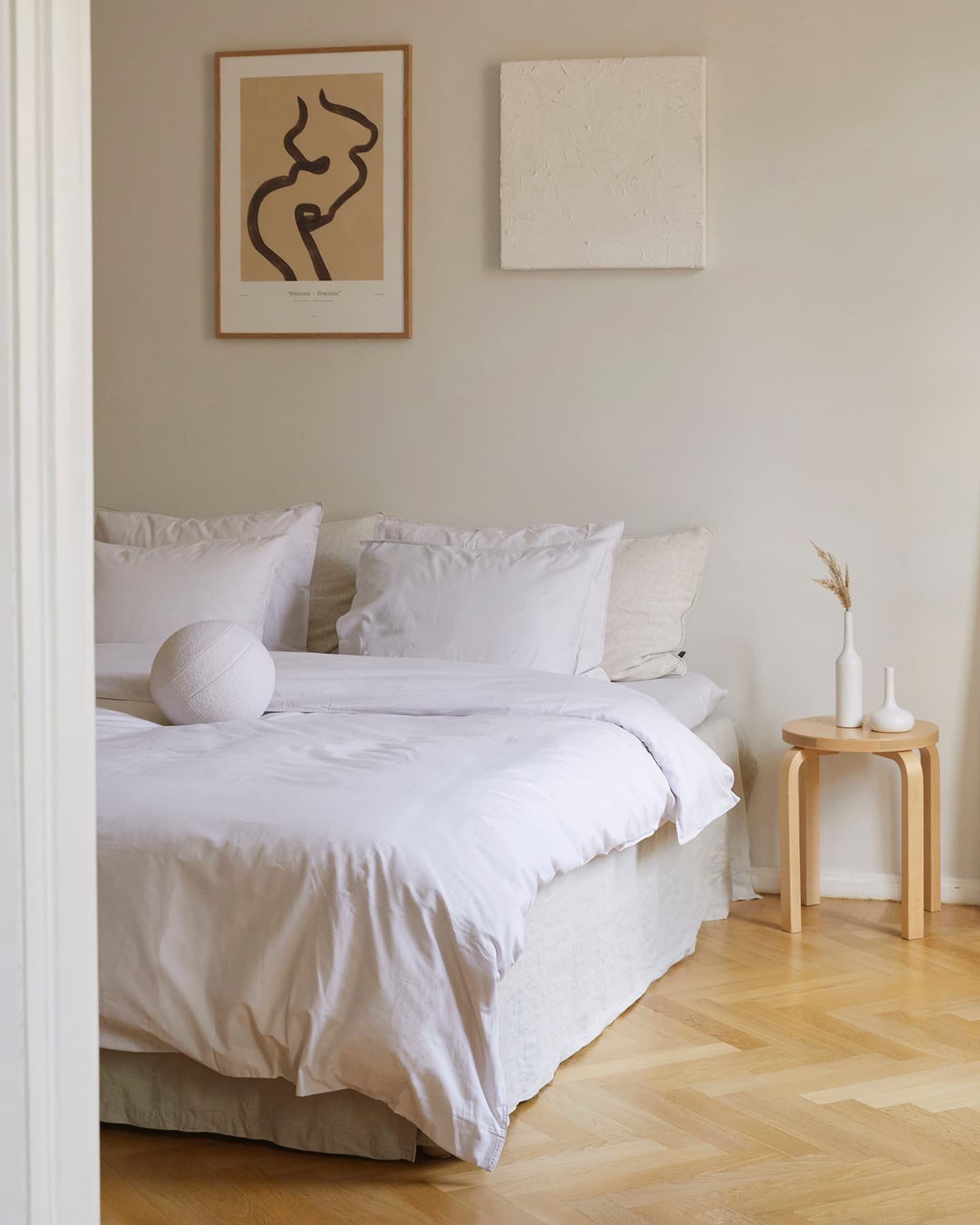 Två påslakan Nejd Pearl Grey + fyra örngott