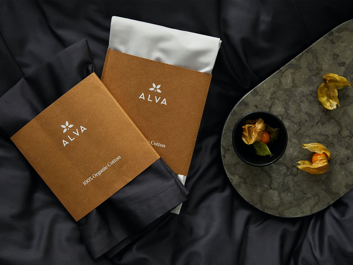 Två påslakan Vidd Thunder Grey + fyra örngott