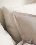Två påslakan Vidd Pearl Grey + fyra örngott