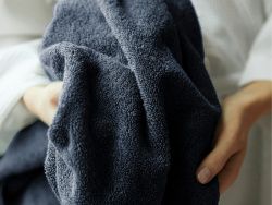 Handduk Essens - Midnight Blue - 50x100 | GOTS Handduk Essens - Midnight Blue - 50x100 | GOTS